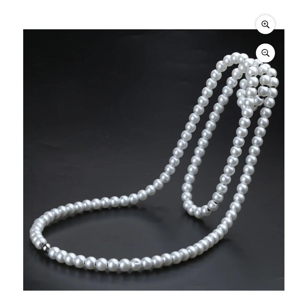 Elegant Floating Pearl Wine Bottle Holder Decorative Stand Necklace Illusion Wht